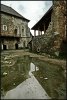 Файл=dvorovi_viddzerkalennia.jpg
Розмір файлу=116KB
Розміри фото=469x700
Дата долучення=17 Лист 2005р. dvorovi_viddzerkalennia.jpg